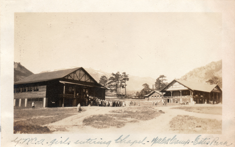 1924d2_YMCA_girls_entering_Chapel_YMCA_Camp_Estes_Park_Jun1924