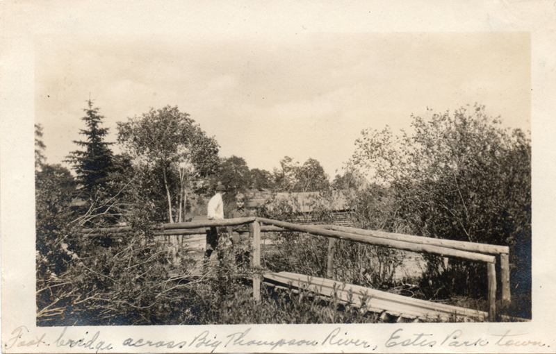 1924e4_Foot_bridge_across_Big_Thompson_River_Estes_Park_town_Jun1924