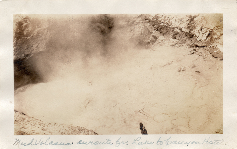 1924n7_Mud_Volcano_enroute_fr_Lake_to_Canyon_Hotel_28Jun1924