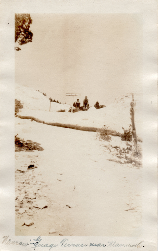 1924r9_Narrow_Gauge_Terrace_near_Mammoth_Stan_Lind_29Jun1924