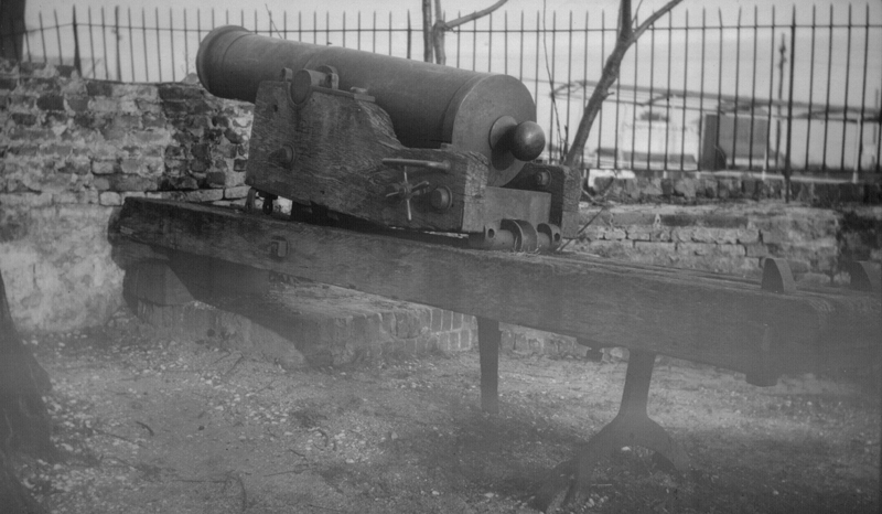 1919r3_new_orleans_cannon_at_spanish_fort_ruins_c1919x_628