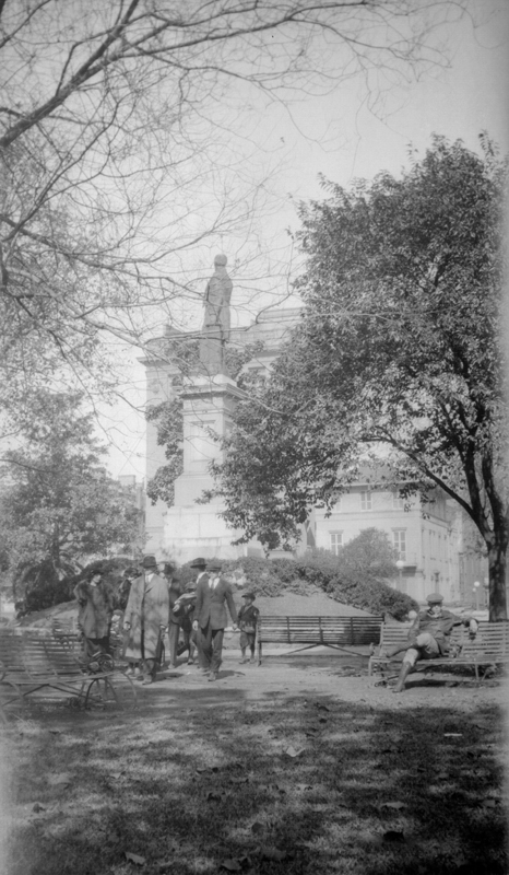 1919s2_henry_clay_statue_lafayette_park_new_orleans_c1919