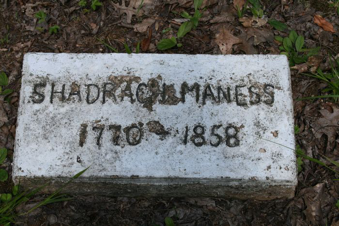 shadrach_maness_gravestone