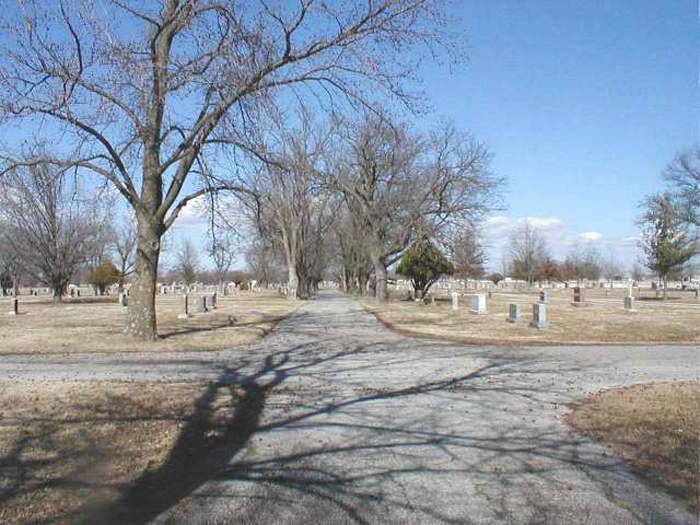 gar_cemetery_2005